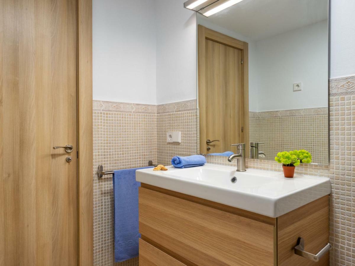 Apartment Carihuela Playa-2 By Interhome Torremolinos Exterior foto